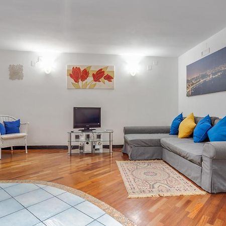 Guesthost - Casa Querida Central & Elegant Flat Naples Extérieur photo
